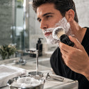 The Shaving Co. BLACK BRUSH AND STAND (Brocha Negra y Base Metal)
